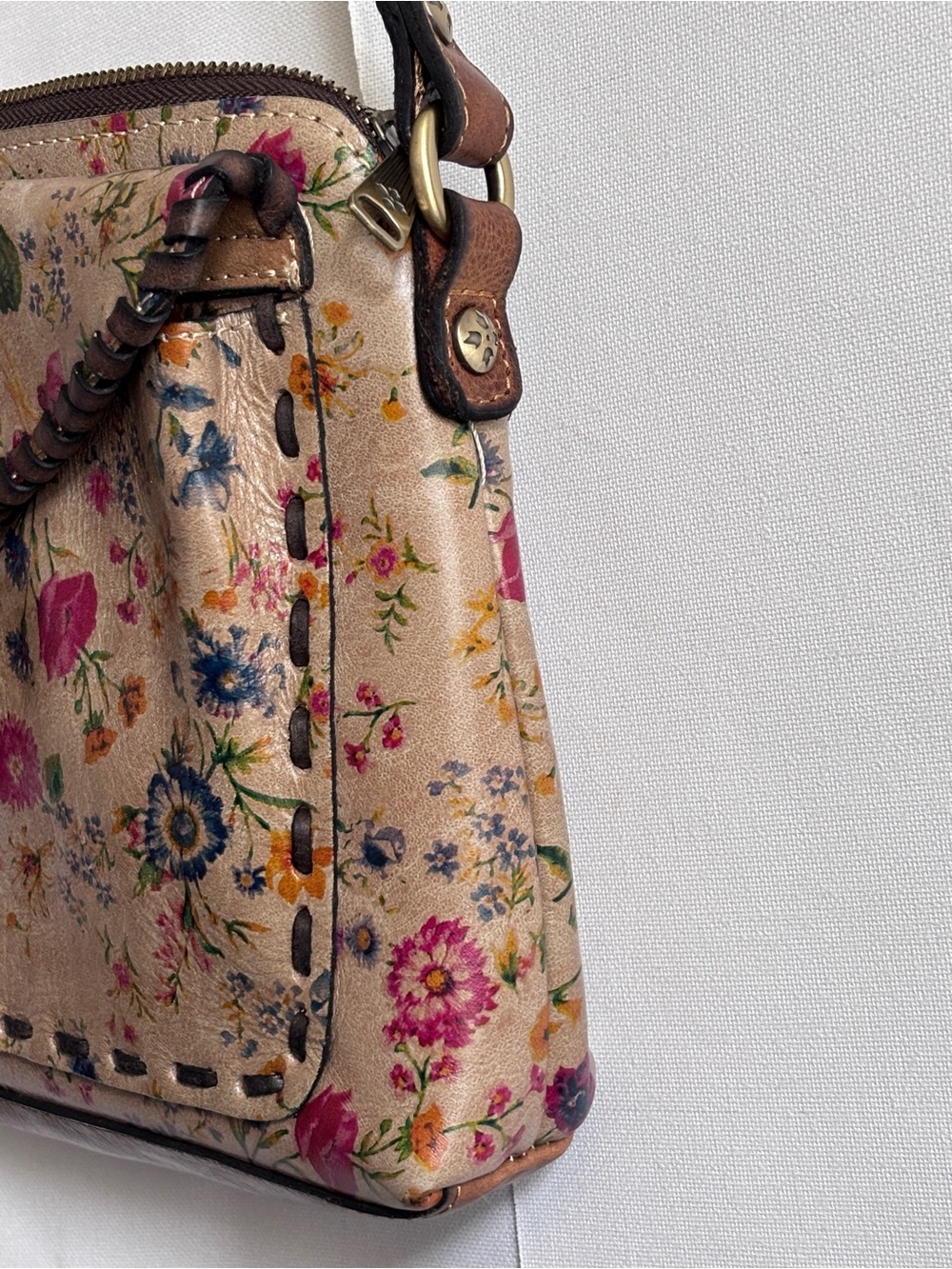 Patricia Nash Crossbody Leather Purse prairie rose beige with floral - Picture 3 of 13